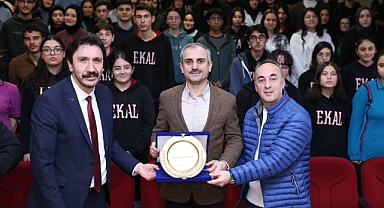 Başkan Çiftçi' den öğrencilere altın öğütler