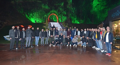Abdulkadir Ayar, Trabzonlu Gençleri iftarda buluşturdu