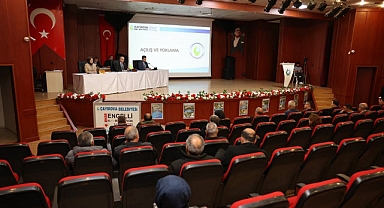 Çayırova’da yılın son meclisi yapıldı