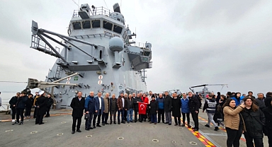 TCG Anadolu, Kocaeli’ye heyecan ve gurur verdi