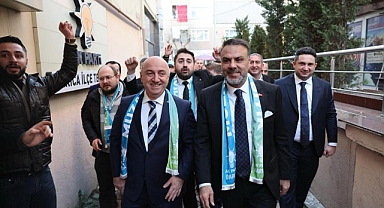Başkan Bıyık seçim şarkısını paylaştı Sosyal medyada beğeni topladı
