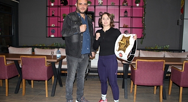Murat Soytürk, Şampiyonu ağırladı