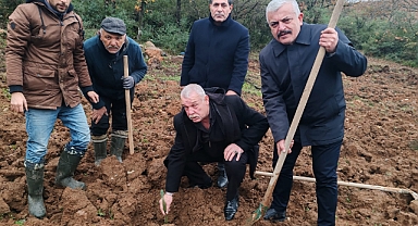 MHP Gebze’den Ata Ormanı İçin 200 Fidan