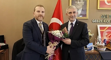 Kurt ve ekibinden Recep Kaya'ya tebrik ziyareti