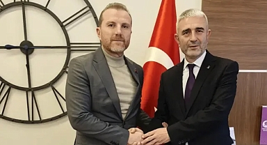 Recep Kaya, Kurt’u işyerinde ziyaret etti