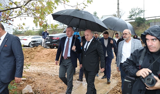 Başkan Büyükakın'dan sağanak yağış altında denetim