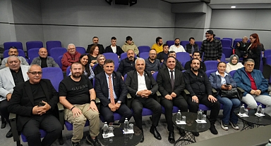 GAZETECİLİKTE YAPAY ZEKA UYGULAMALARI KONUŞULDU