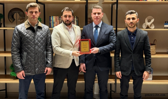 AK Parti Gebze Gençlik Kolları Üye Rekoruyla Şampiyon Oldu