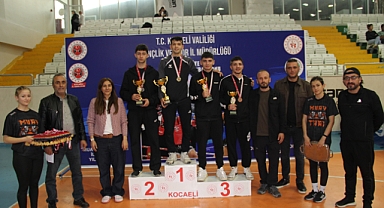 KOCAELİ'DE MUAY THAİ CUMHURİYET KUPASI NEFES KESTİ