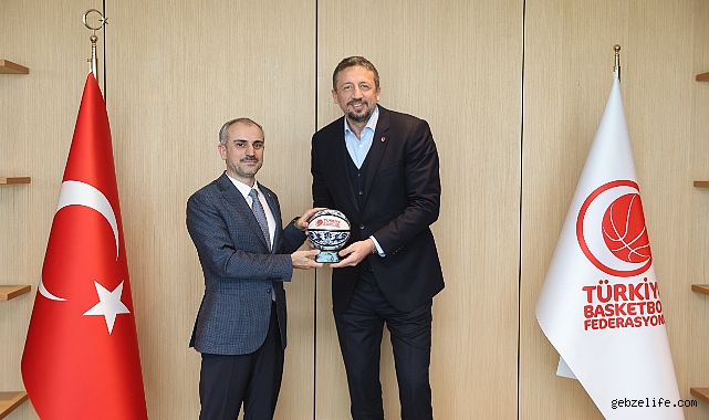 Başkan Çiftçi’den, Hidayet Türkoğlu’na ziyaret