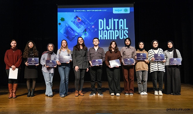 Dijital Kampüs’te yetişen 235 genç sertifikalarını aldı