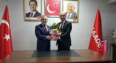 Yeniden Refah’tan Saadet Partisi’ne Hayırlı Olsun Ziyareti