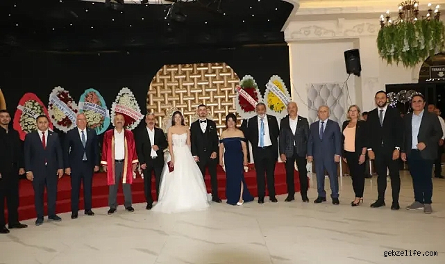 Avcı Ailesinin En Mutlu Günü! Hakan Avcı Kızını Evlendirdi